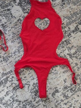 Koruraclub Heart Bodysuit NWOT Red